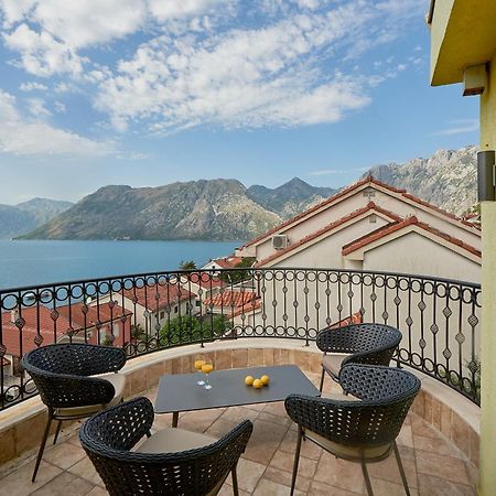 2Montenegro Mimoza Apartments Dobrota Exterior photo