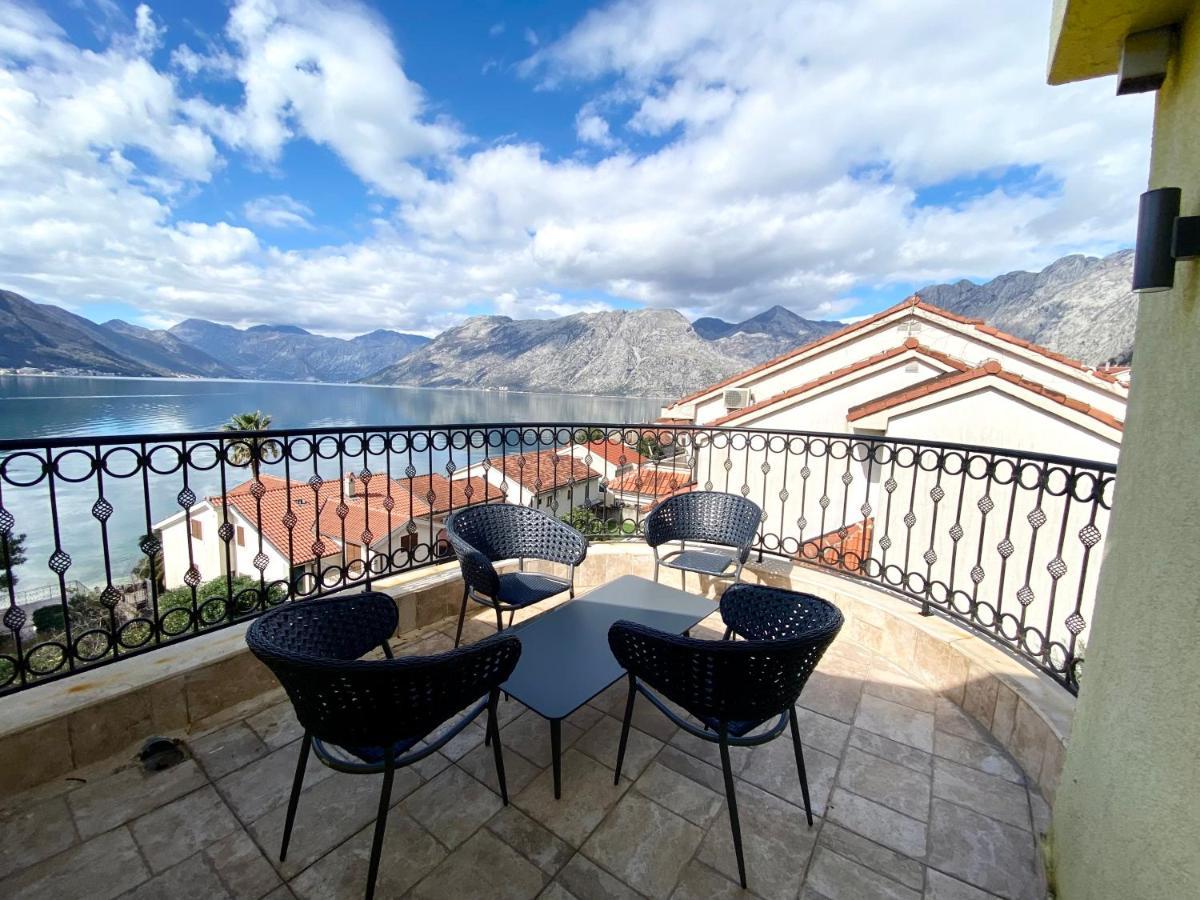 2Montenegro Mimoza Apartments Dobrota Exterior photo
