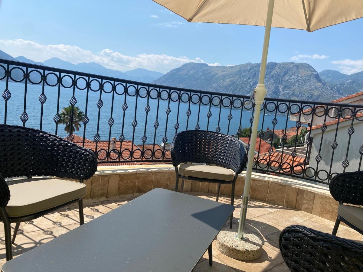 2Montenegro Mimoza Apartments Dobrota Exterior photo
