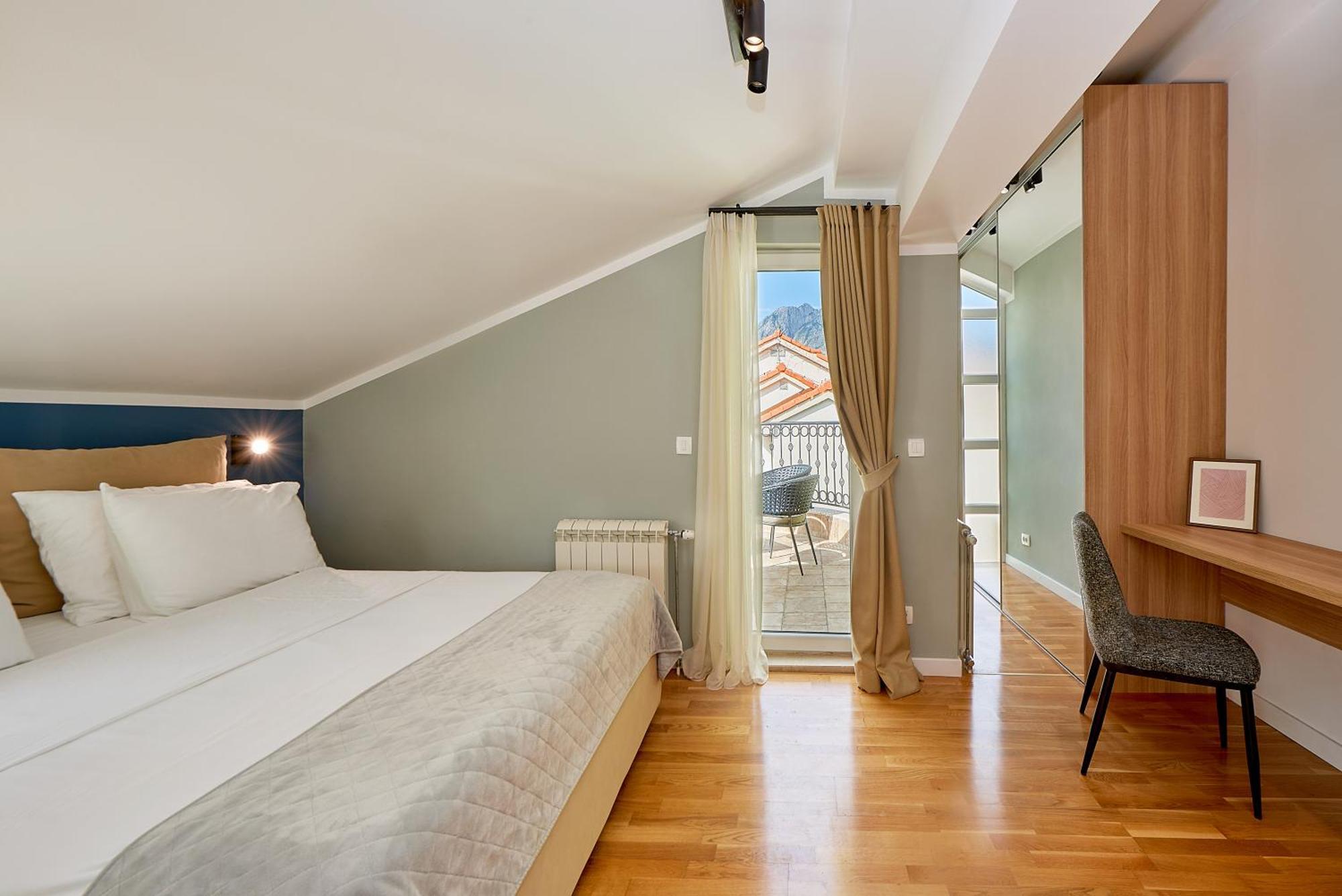 2Montenegro Mimoza Apartments Dobrota Exterior photo